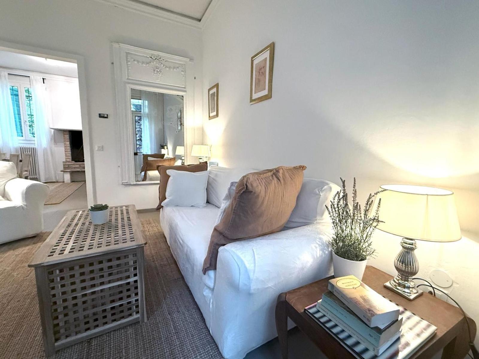 Garden Lodge By Veneto Villa Villa Osti Екстер'єр фото